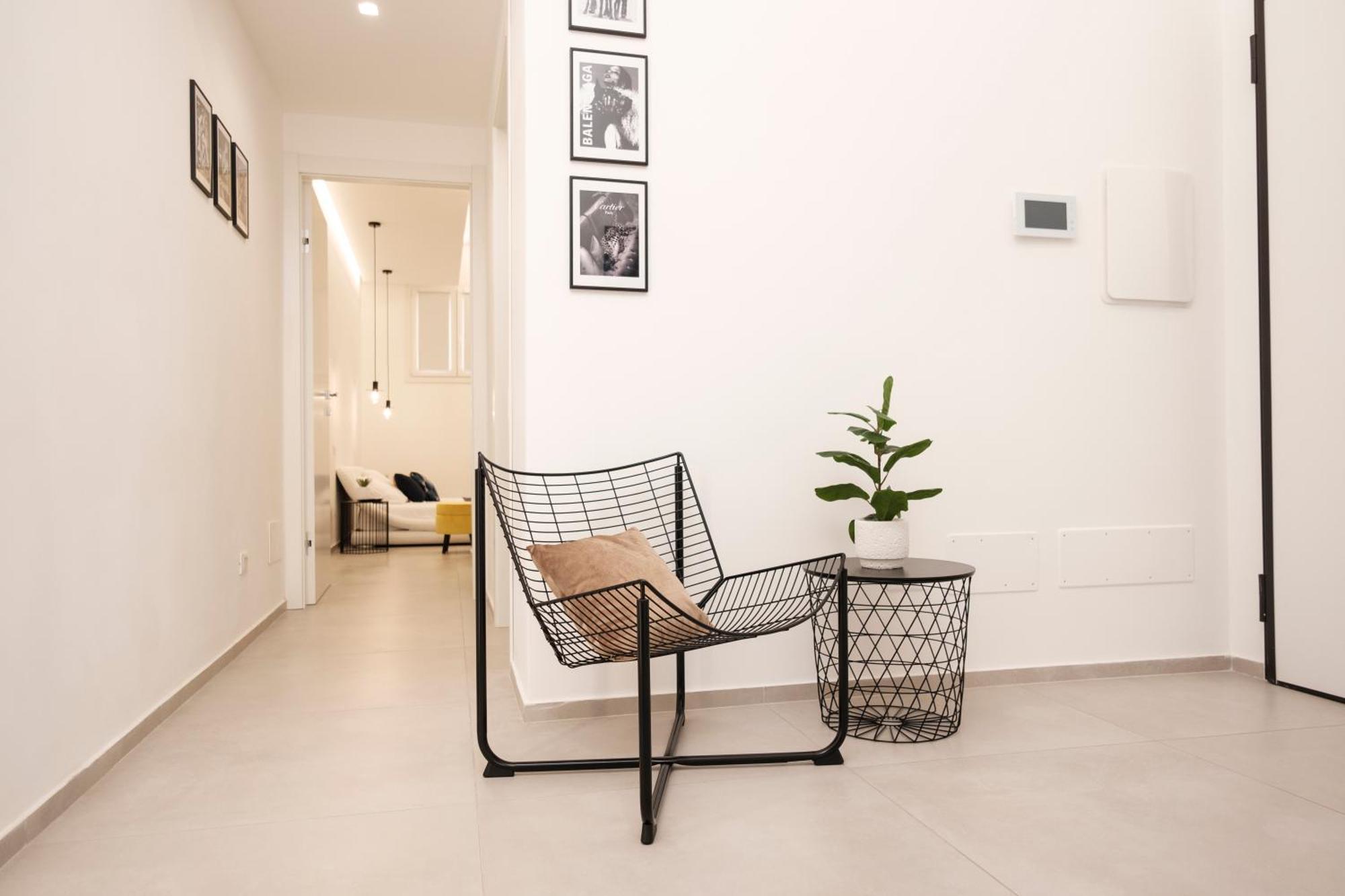 Pepoli Deluxe - Exclusive Apartment - Free Parking Trapani Exteriör bild